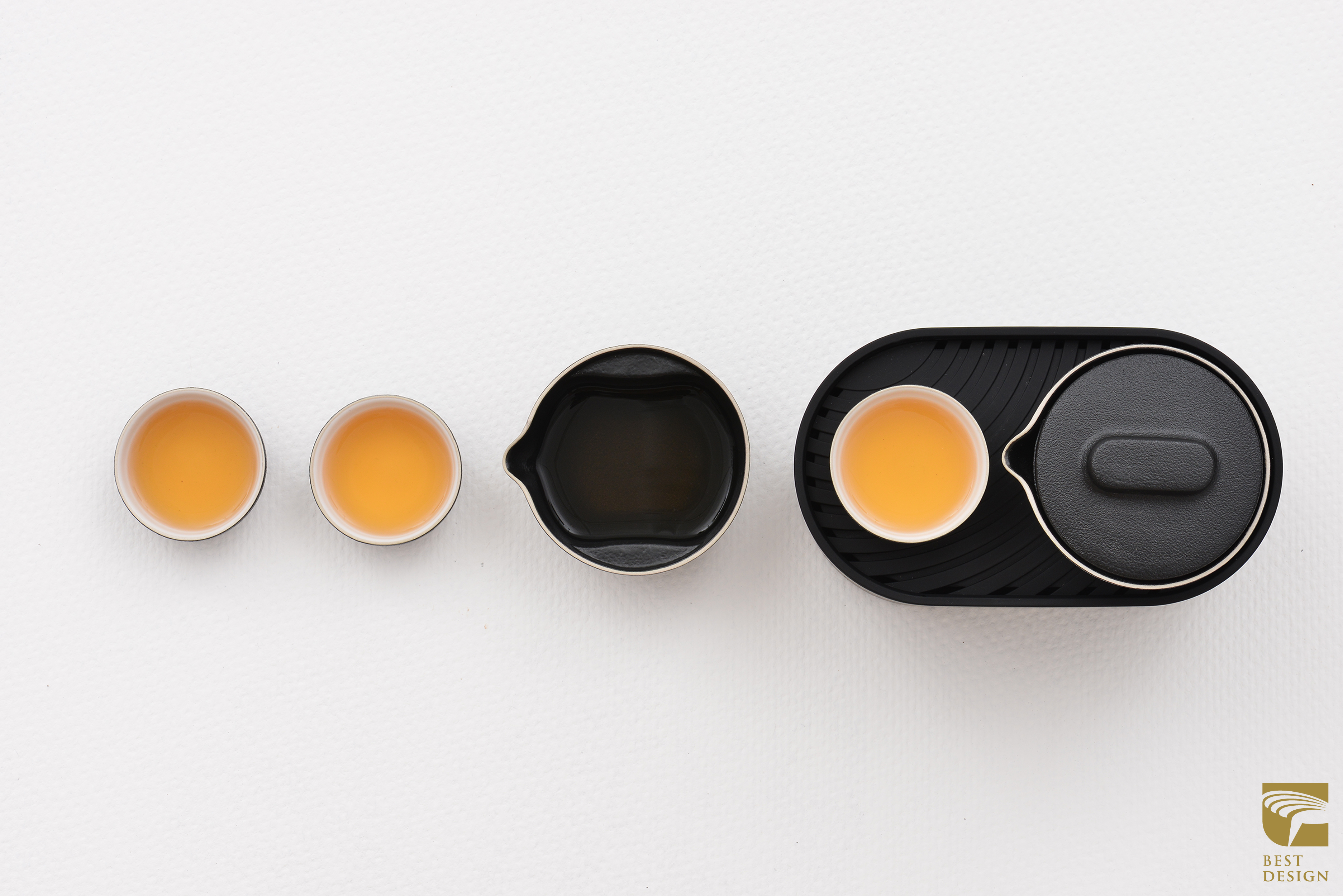 Mini Tea Set T1 by Balance Design, Image courtesy of Golden Pin Design Awards