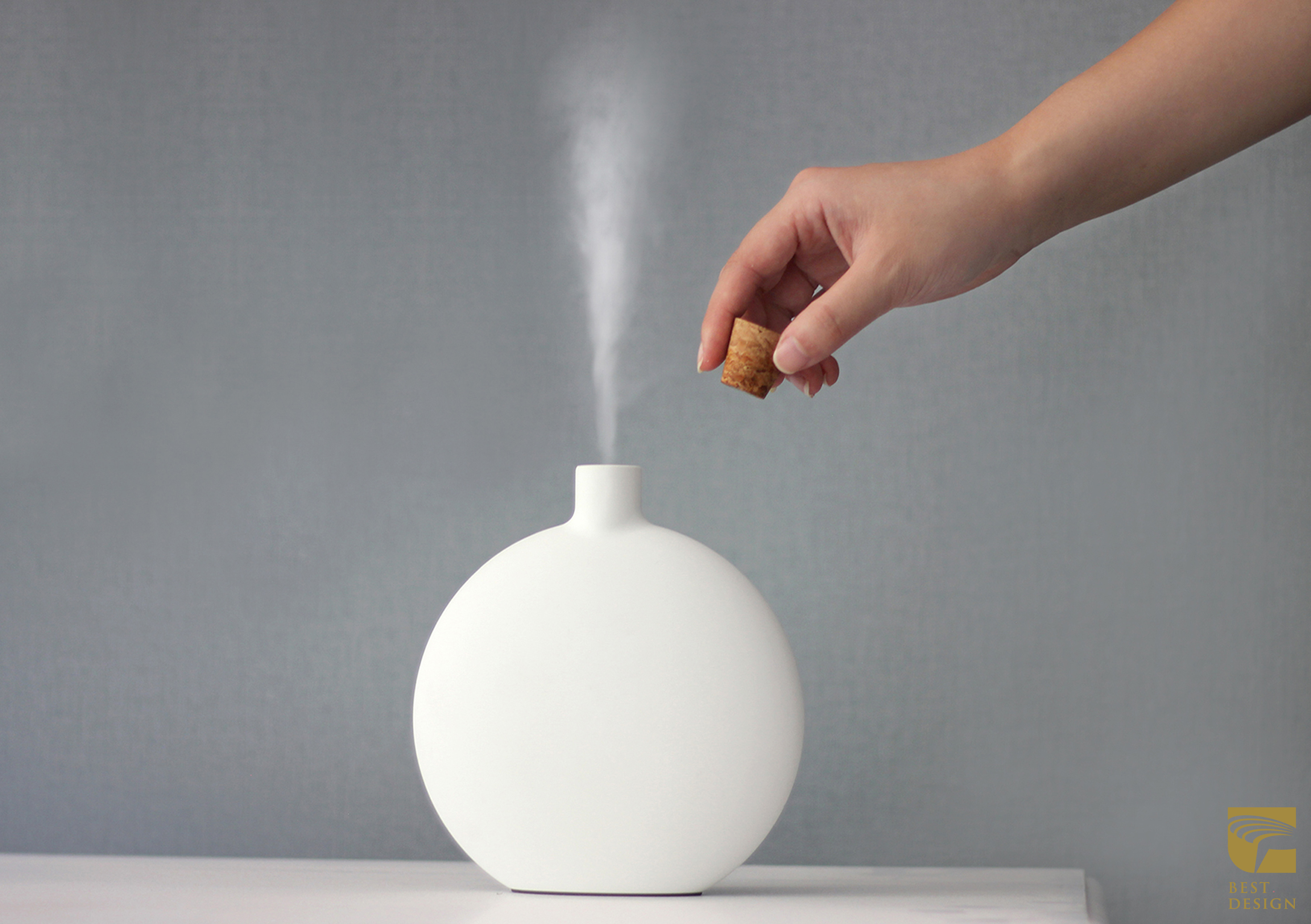 All-Iris Aroma Humidifier by Shenzhen Stylepie Lifestyle Co. Ltd, Image courtesy of Golden Pin Design Awards