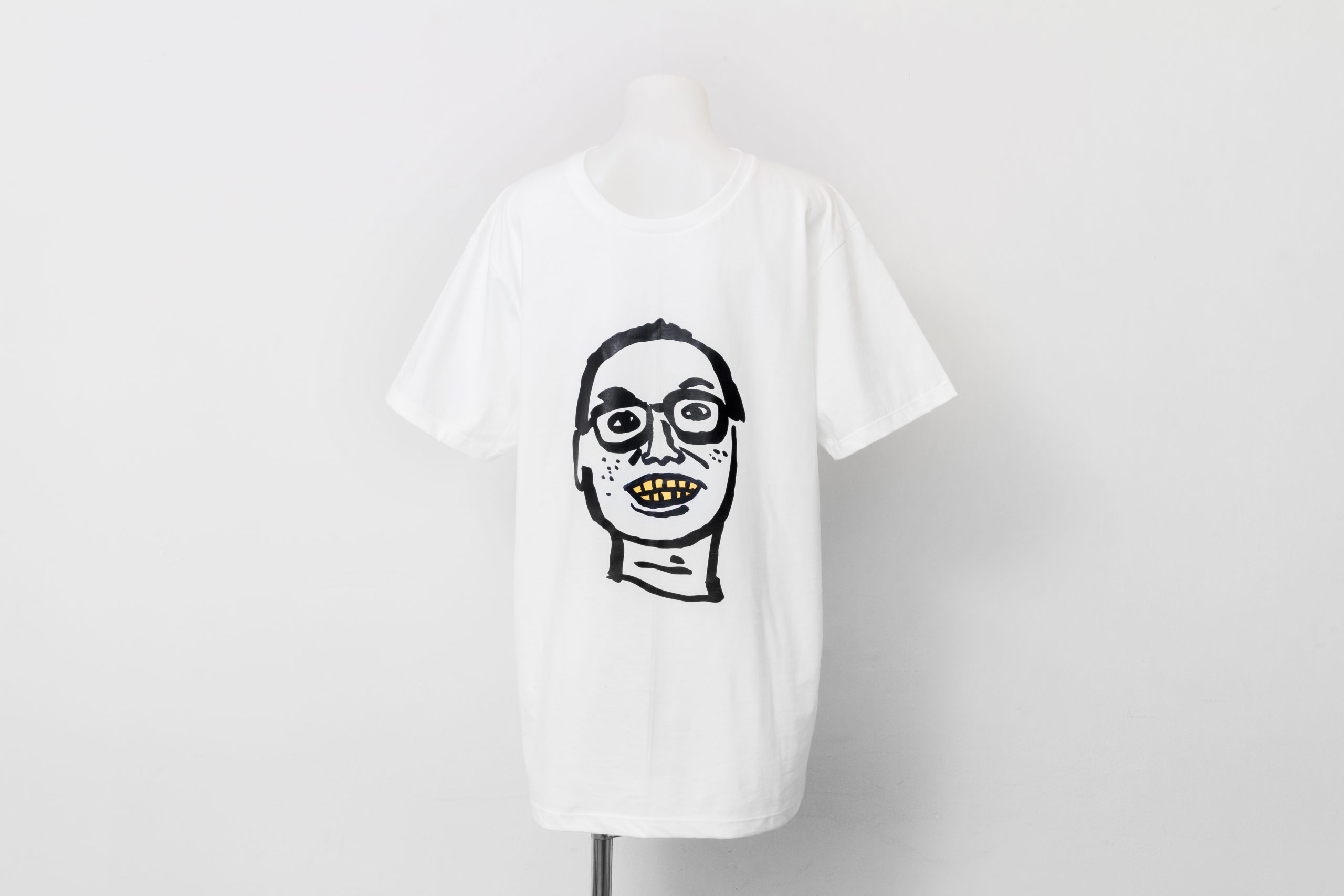 'HAPPINESS' T BY PIYAPONG BHUMICHITRA - Image 12