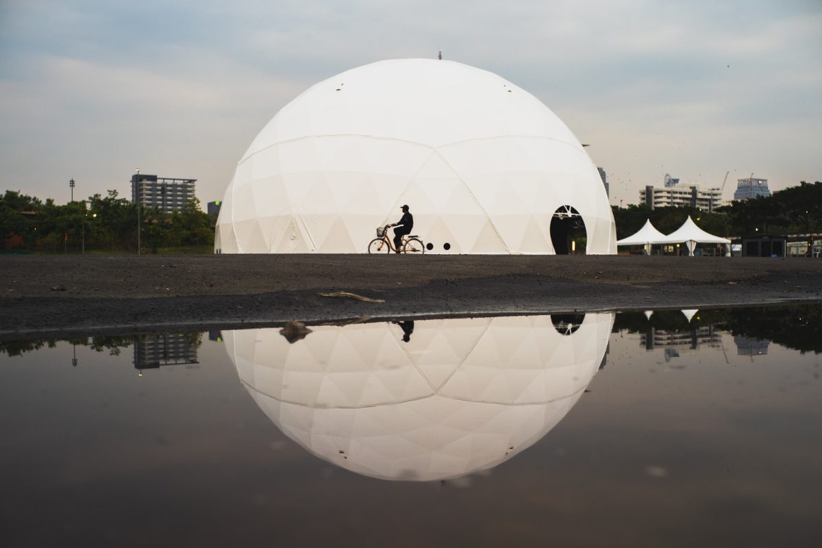 PHOTO ESSAY : GEOMETRY IN STREET PHOTOGRAPHY - art4d