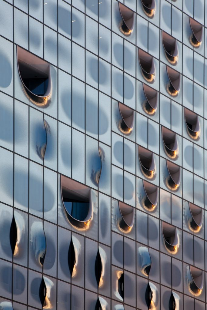 ELBPHILHARMONIE HAMBURG: FAÇADE DETAILS | GUARDIAN GLASS - art4d