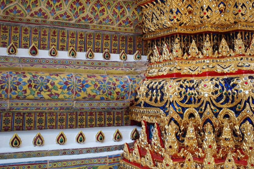 Clusered Pattern Clustered of Patterns: บันทึกคุณค่าเชิงการช่างและศิลปะร่วมสมัย