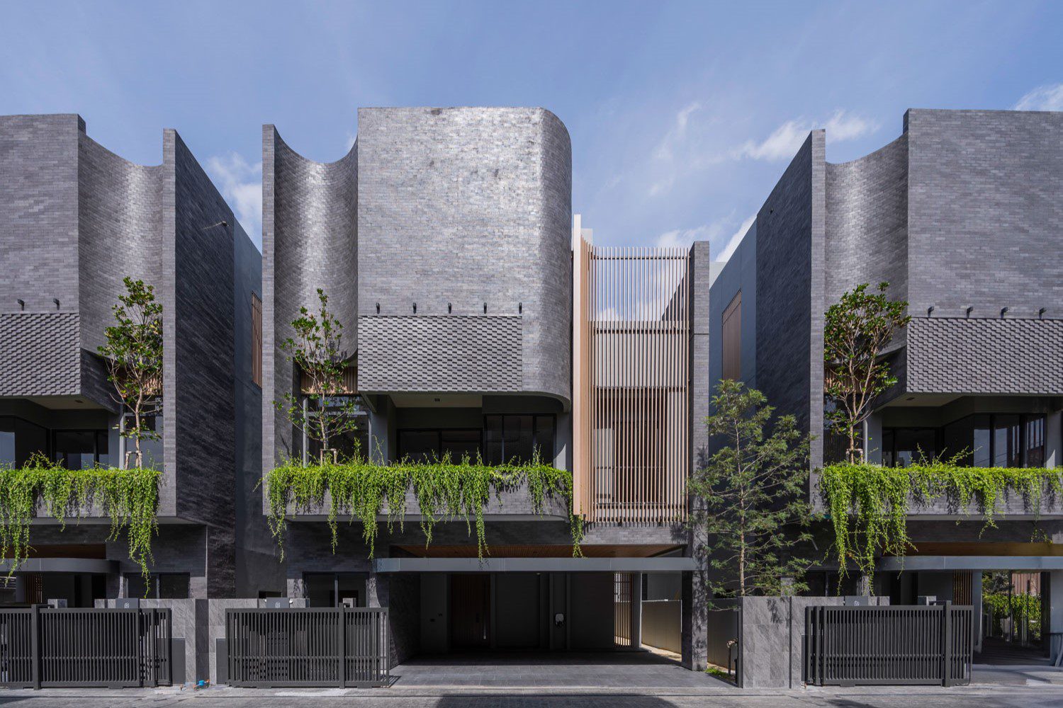 TERRA HAUS Vibha - Phahon 21