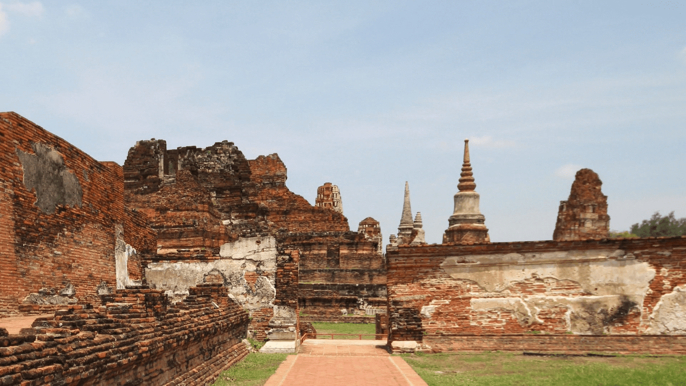 RETOUCH AYUTTHAYA