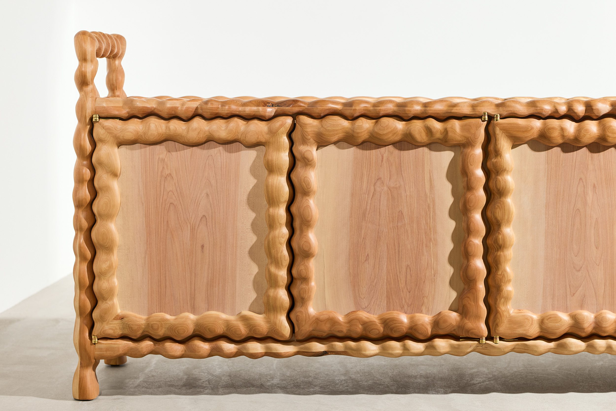 No.1 Common_Kontur Series by Anna Maria Øfstedal Eng_Photography by Thom Atkinson_9