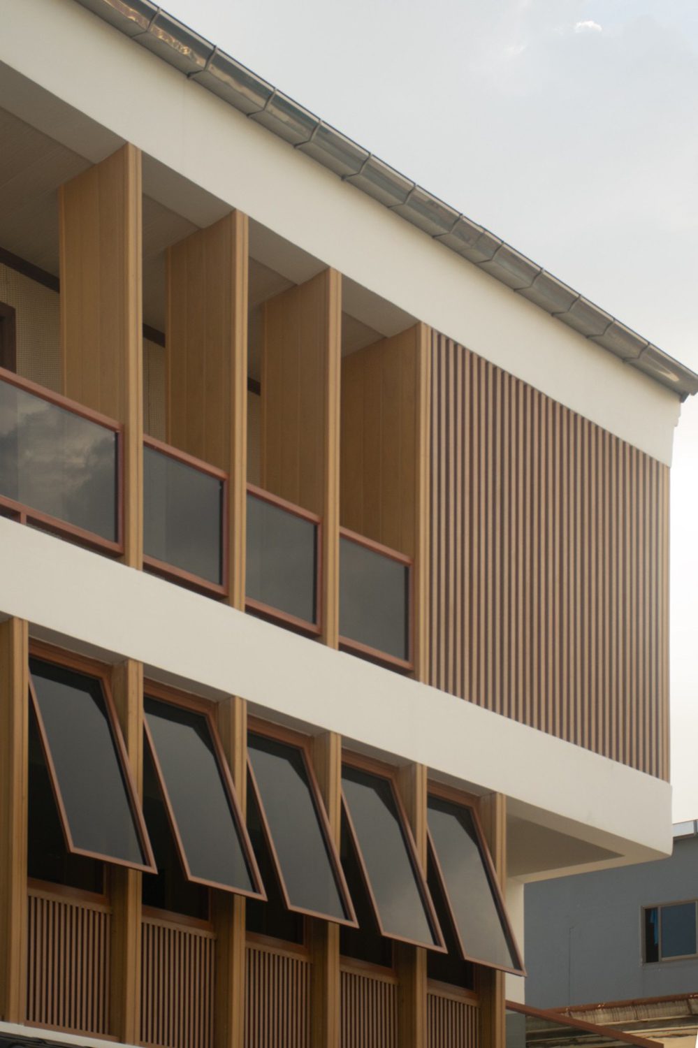 05.2 Onnut House_low res