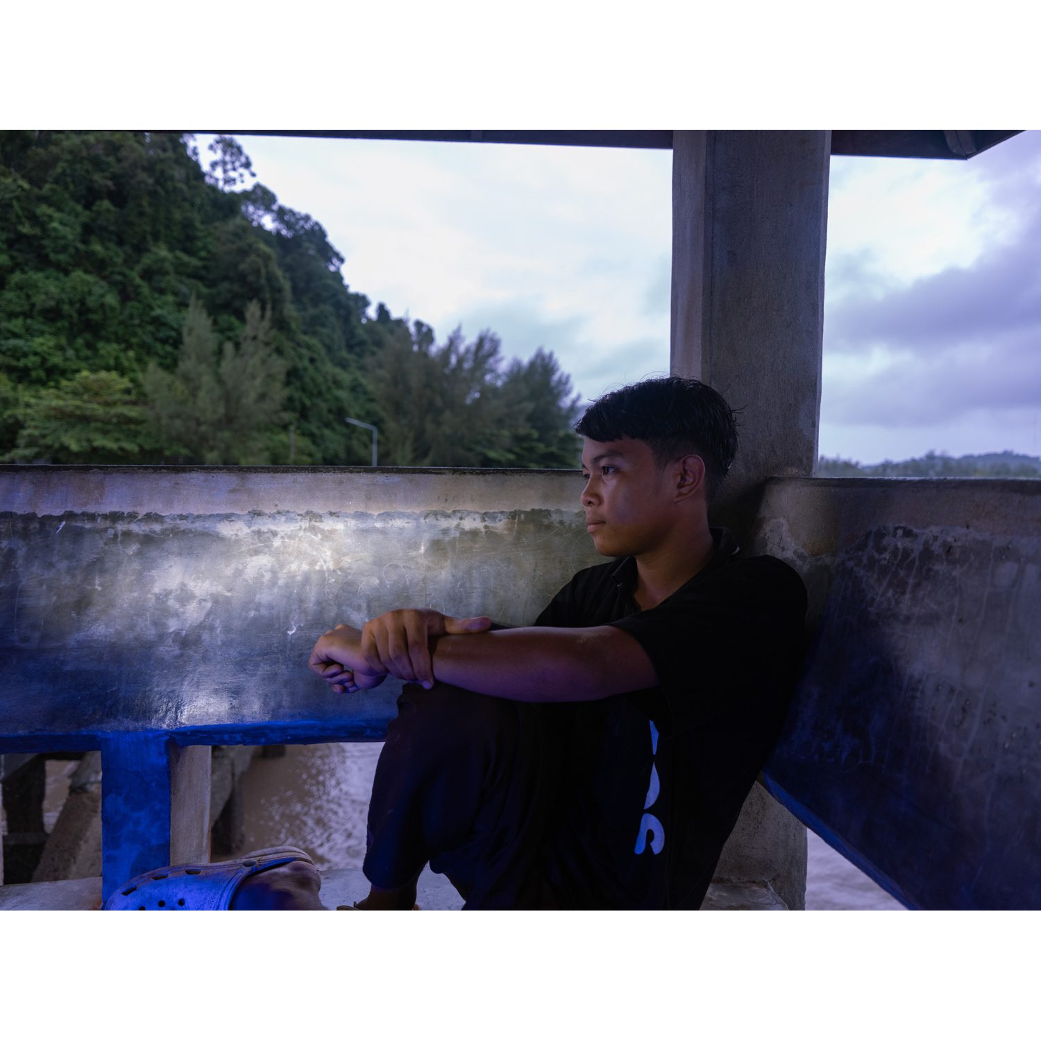 Between_Satita_12_low res